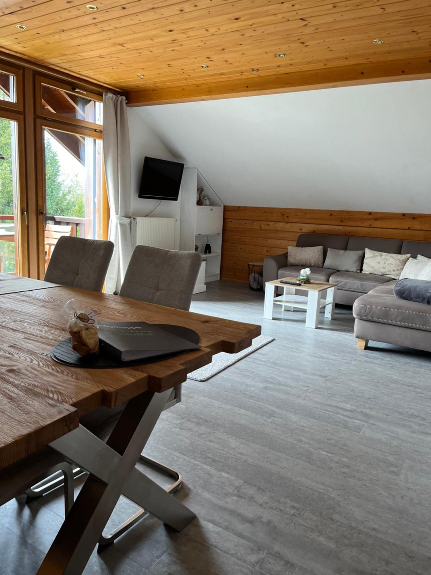 Ferienwohnung Buchenblick Моншау Екстериор снимка