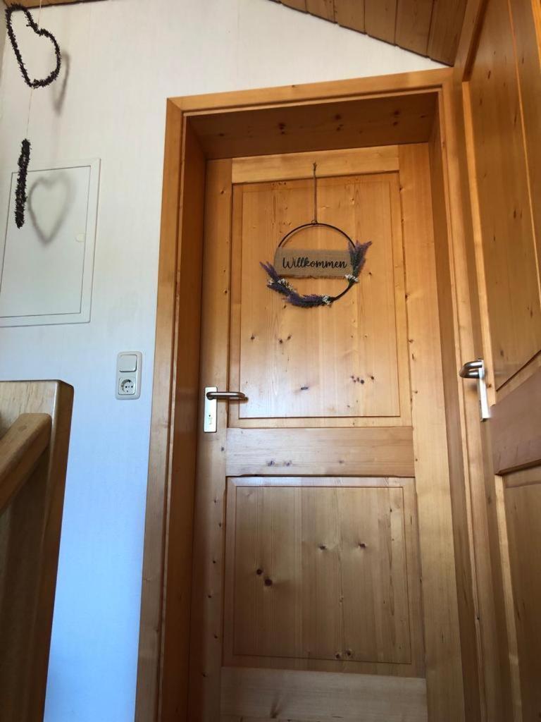 Ferienwohnung Buchenblick Моншау Екстериор снимка