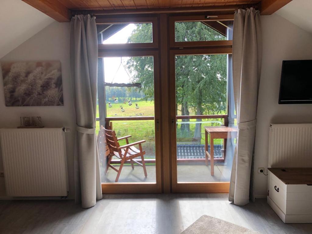 Ferienwohnung Buchenblick Моншау Екстериор снимка